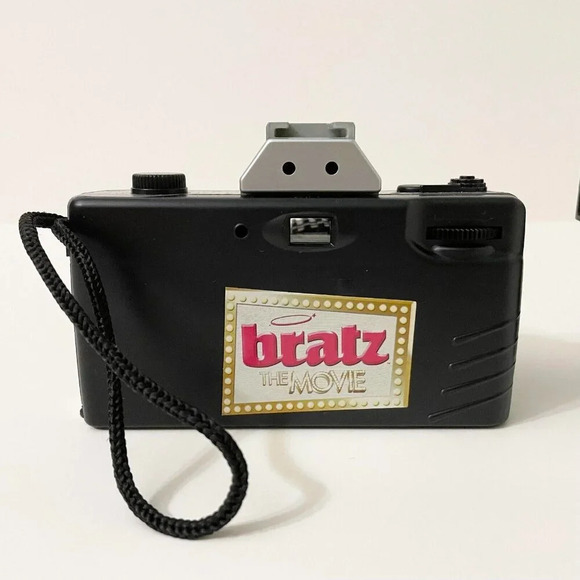 Bratz The Movie MGA Camera Flash And Film Toy - Picture 5 of 16